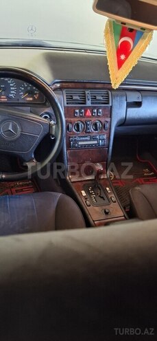 Mercedes E 230 1996, 438,000 km - 2.3 l - Ağstafa