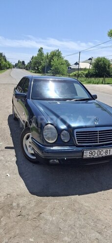 Mercedes E 230 1996, 438,000 km - 2.3 l - Ağstafa