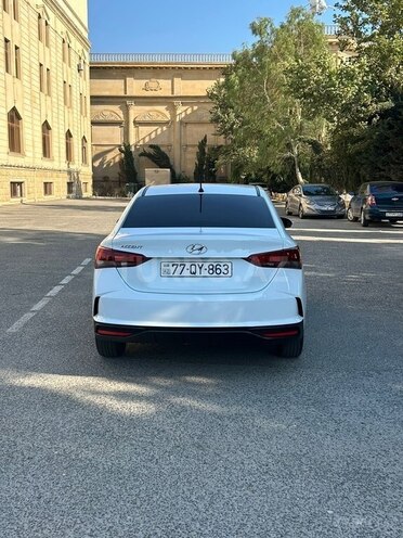 Hyundai Accent 2021, 90,000 km - 1.6 l - Bakı
