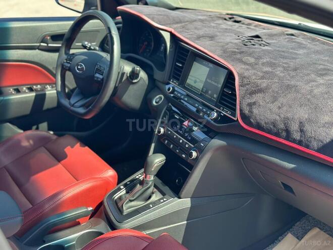 Hyundai Avante 2016, 163,000 km - 1.6 l - Bakı