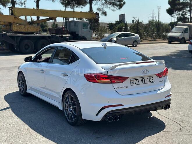 Hyundai Avante 2016, 163,000 km - 1.6 l - Bakı