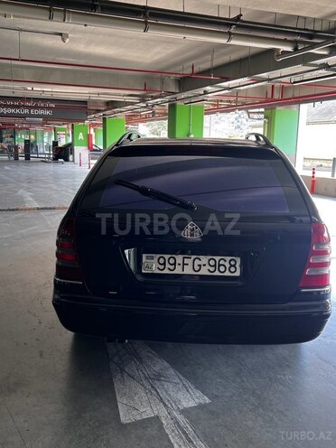 Mercedes E 220 d 2001, 42,650 km - 2.2 l - Bakı