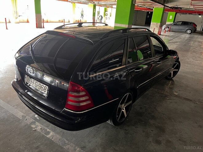 Mercedes E 220 d 2001, 42,650 km - 2.2 l - Bakı