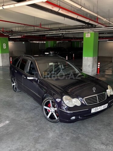 Mercedes E 220 d 2001, 42,650 km - 2.2 l - Bakı