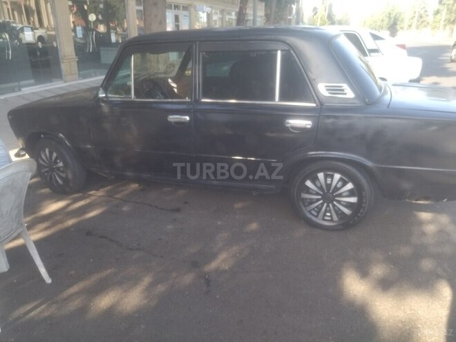 LADA (VAZ) 21011 1980, 352,000 km - 1.3 л - Gəncə