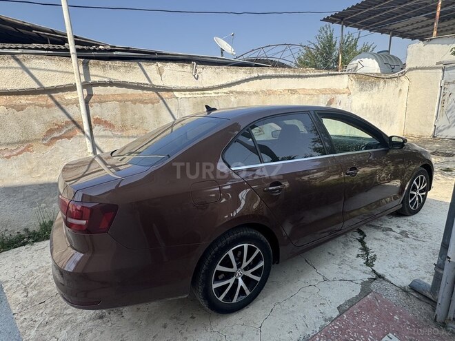 Volkswagen Jetta 2016, 214,424 km - 1.4 l - Gəncə