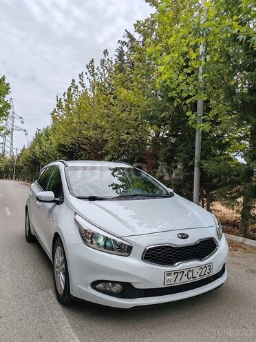 Kia Ceed 2014, 260,000 km - 1.6 l - Bakı