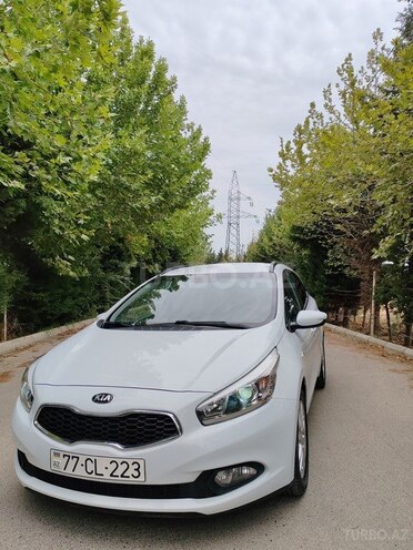 Kia Ceed 2014, 260,000 km - 1.6 l - Bakı
