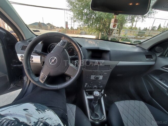 Opel Astra 2006, 285,000 km - 1.4 l - Bakı