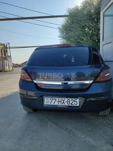 Opel Astra 2006, 285,000 km - 1.4 l - Bakı