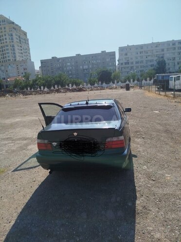 BMW 318 1993, 380,000 km - 1.8 l - Bakı