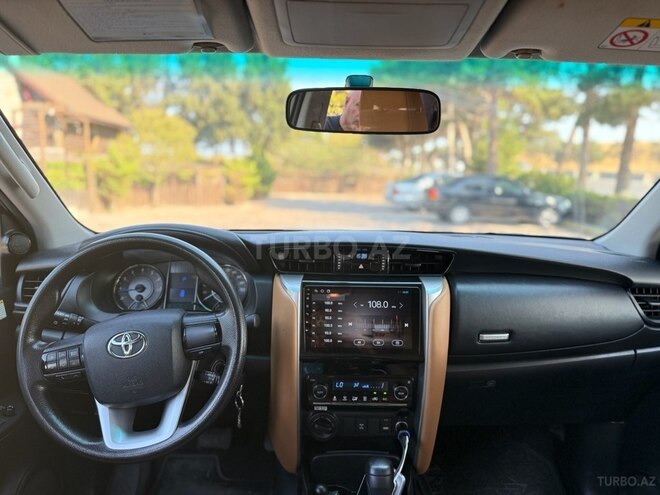 Toyota Fortuner 2017, 195,000 km - 2.7 l - Bakı