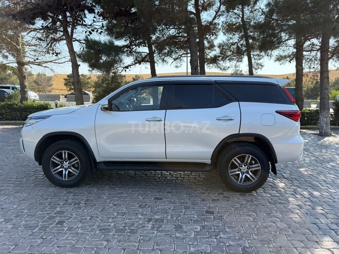 Toyota Fortuner 2017, 195,000 km - 2.7 l - Bakı
