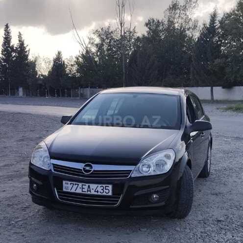 Opel Astra 2006, 303,000 km - 1.4 l - Salyan