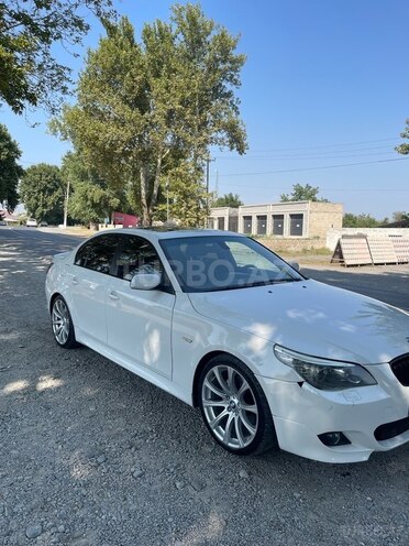 BMW 530 2007, 302,000 km - 3.0 l - Ağdaş