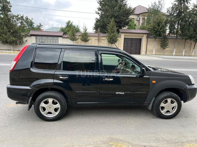 Nissan X-Trail 2002, 540,404 km - 2.0 l - Quba