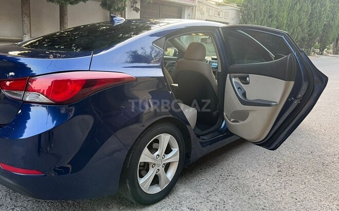 Hyundai Elantra 2015, 185,000 km - 1.8 л - Bakı