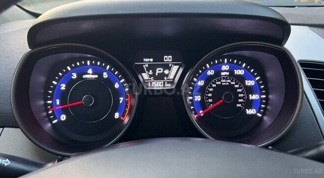 Hyundai Elantra 2015, 185,000 km - 1.8 л - Bakı