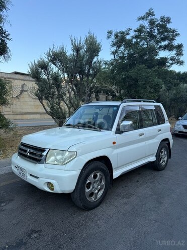 Mitsubishi Pajero io 2000, 233,325 km - 2.0 l - Bakı