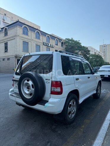 Mitsubishi Pajero io 2000, 233,325 km - 2.0 l - Bakı
