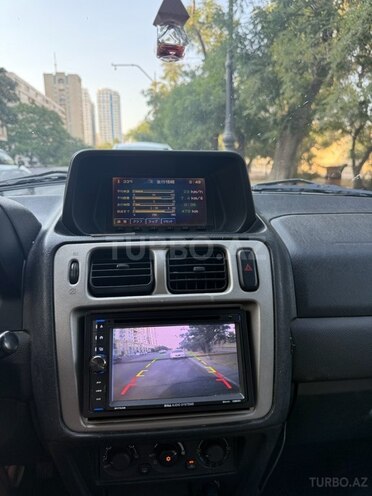 Mitsubishi Pajero io 2000, 233,325 km - 2.0 l - Bakı