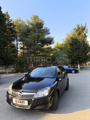 Opel Astra 2009, 190,632 km - 1.4 l - Sumqayıt