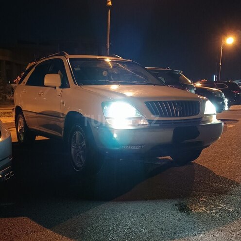 Toyota Harrier 1998, 220,000 km - 2.2 l - Sumqayıt
