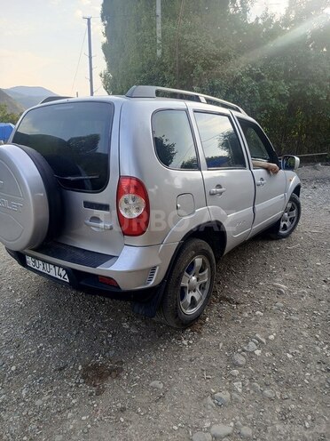 Chevrolet Niva 2010, 262,000 km - 1.7 l - Goranboy