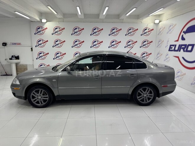 Volkswagen Passat 2004, 268,000 km - 1.8 л - Bakı