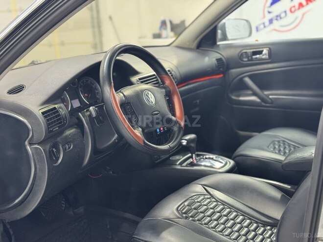 Volkswagen Passat 2004, 268,000 km - 1.8 л - Bakı