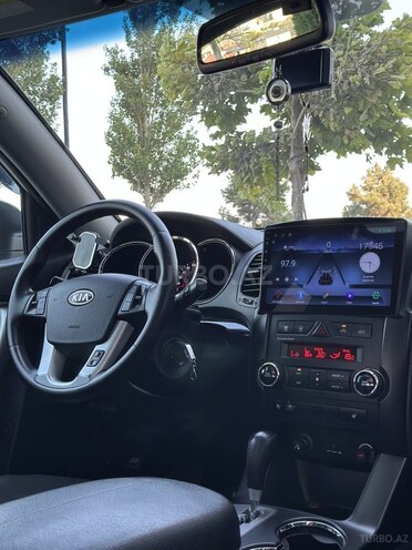Kia Sorento 2010, 176,000 km - 2.0 l - Bakı