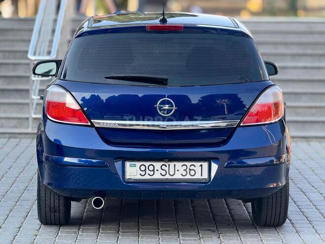 Opel Astra 2006, 200,000 km - 1.4 l - Gəncə