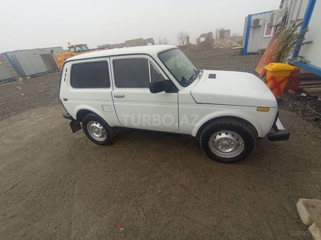 LADA (VAZ) Niva 1998, 290,000 km - 1.6 l - Yevlax
