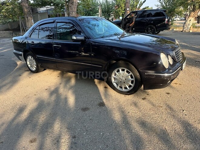 Mercedes E 220 d 2001, 560,275 km - 2.2 л - Goranboy