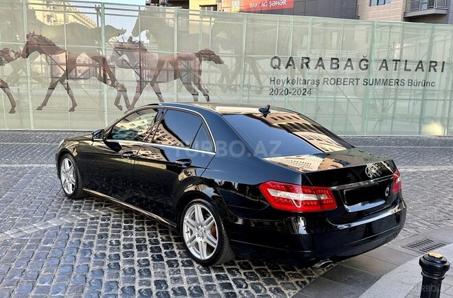 Mercedes E 200 2012, 261,000 km - 1.8 l - Bakı
