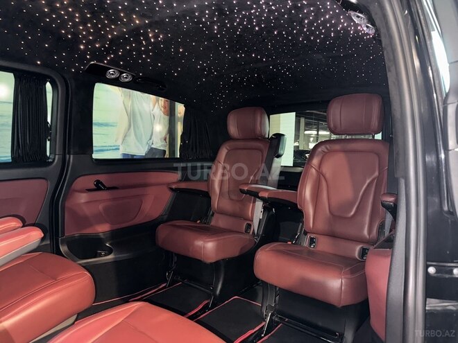 Mercedes  2017, 253,000 km - 2.0 l - Bakı