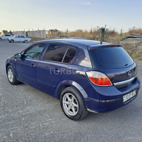 Opel Astra 2005, 480,000 km - 1.3 l - Quba