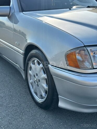 Mercedes C 280 1998, 240,000 km - 2.8 l - Bakı