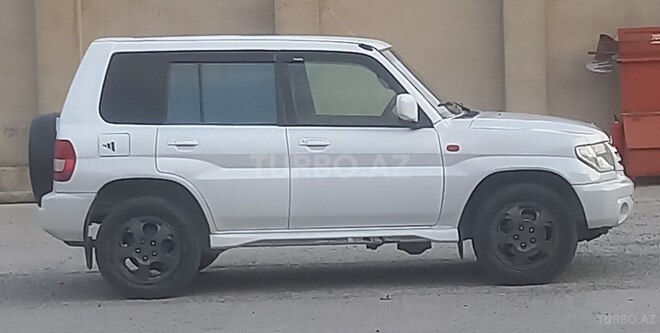 Mitsubishi Pajero io 2000, 280,746 km - 2.0 л - Bakı