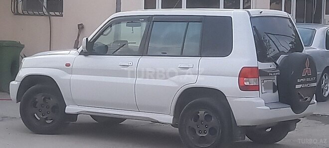 Mitsubishi Pajero io 2000, 280,746 km - 2.0 л - Bakı