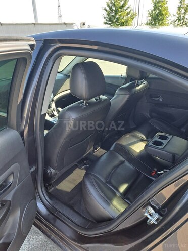 Chevrolet Cruze 2015, 295,945 km - 1.4 l - Kürdəmir