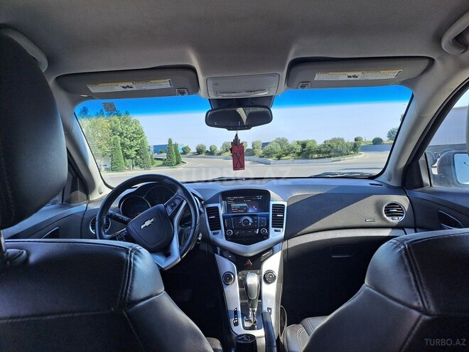 Chevrolet Cruze 2015, 295,945 km - 1.4 l - Kürdəmir