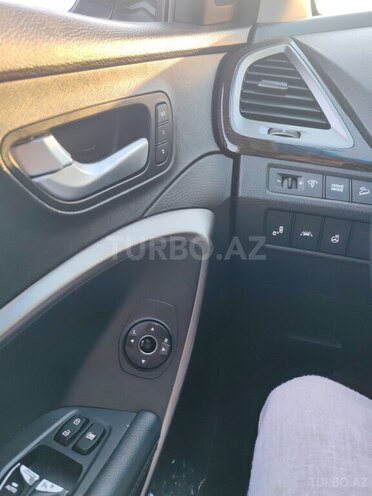 Hyundai Santa Fe 2016, 133,920 km - 2.0 l - Bakı