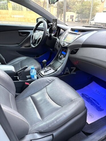 Hyundai Elantra 2013, 120,000 km - 1.8 l - Bakı