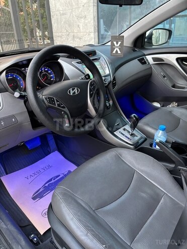 Hyundai Elantra 2013, 120,000 km - 1.8 l - Bakı