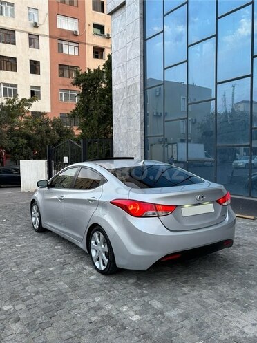 Hyundai Elantra 2013, 120,000 km - 1.8 l - Bakı