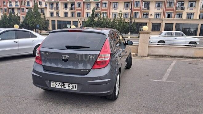 Hyundai i30 2009, 250,000 km - 1.6 l - Bakı