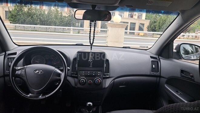 Hyundai i30 2009, 250,000 km - 1.6 l - Bakı