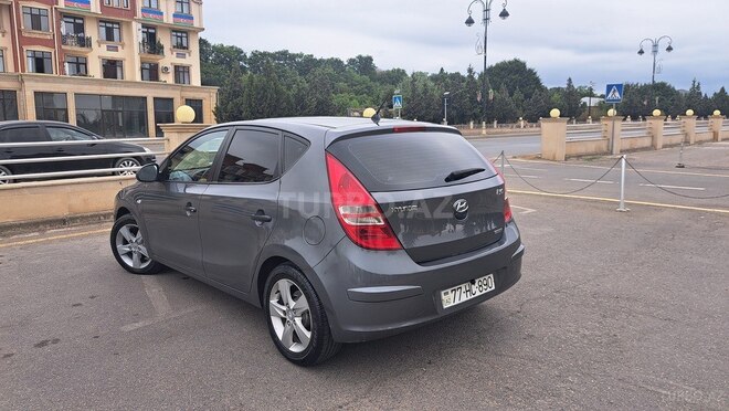 Hyundai i30 2009, 250,000 km - 1.6 l - Bakı