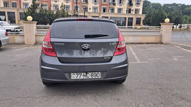 Hyundai i30 2009, 250,000 km - 1.6 l - Bakı